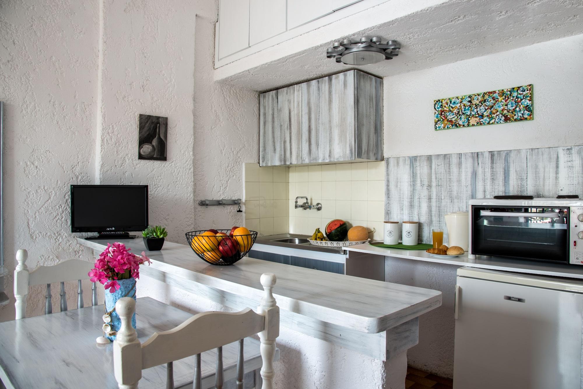 Amazona Aparthotel Agia Pelagia  Bagian luar foto